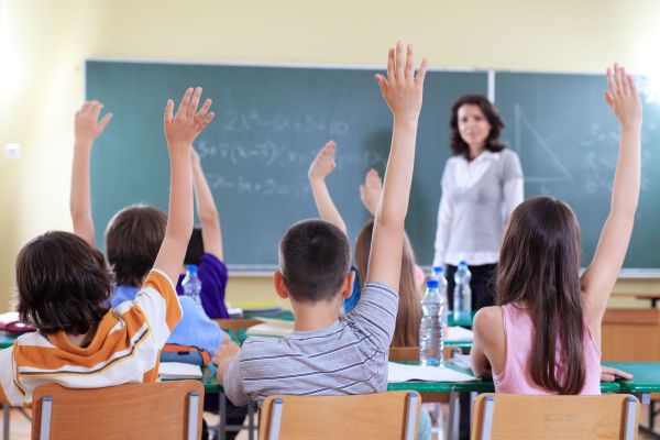Should students be rewarded for good grades