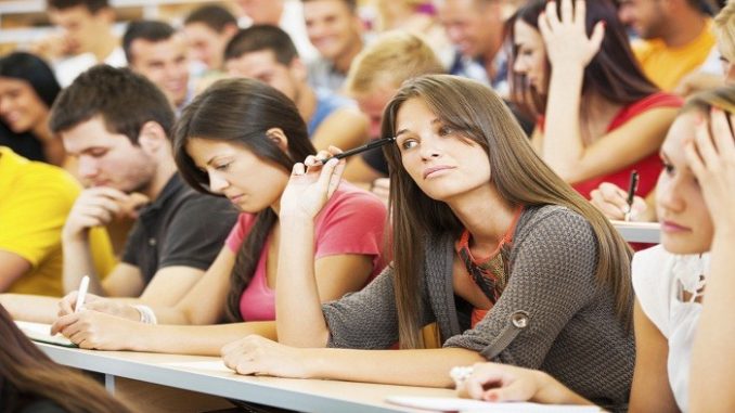 How to Pick Your Classes Freshman Year in College