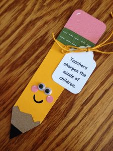 Magnet card with the pencil shape