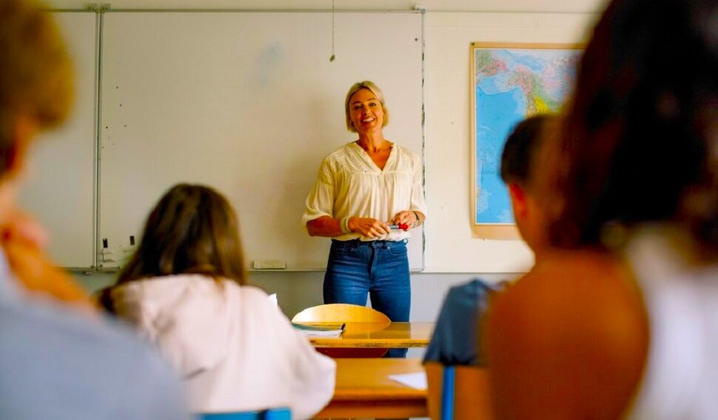Certified Etiquette Teacher