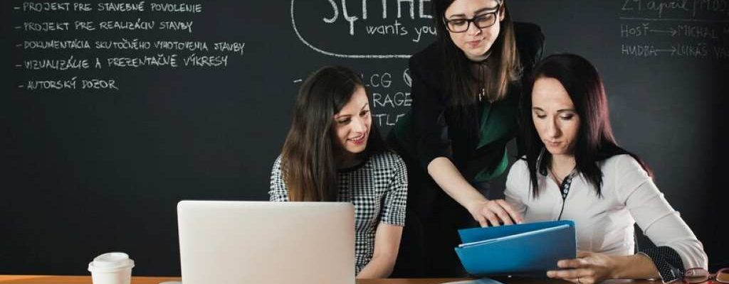 How to Start an Educational Consulting Business