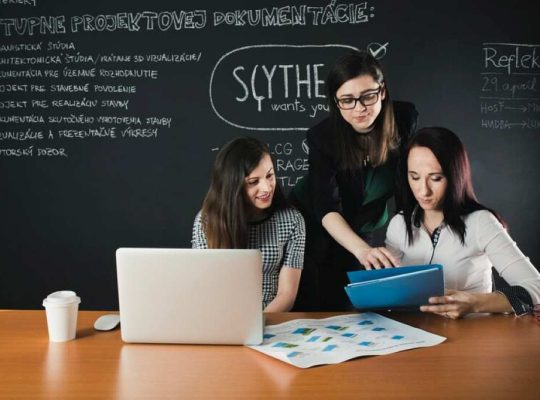 How to Start an Educational Consulting Business